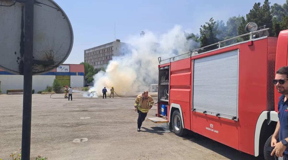 برگزاری مانور آتش‌نشانی در محل دائمی نمایشگاه‌های بین‌المللی تهران