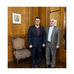 در دیدار بیک‌زاده با سفیر ایران در فرانسه مطرح شد؛ پیگیری رفع تعلیق عضویت ایران در اتحادیه جهانی نمایشگاه‌ها