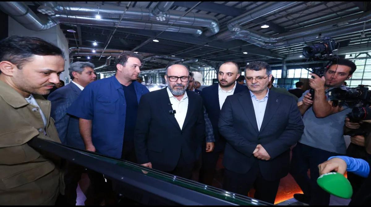 بازدید حسین دهقان از نمایشگاه "ایران پروژه"؛ رویداد تخصصی با تمرکز بر زیرساختها